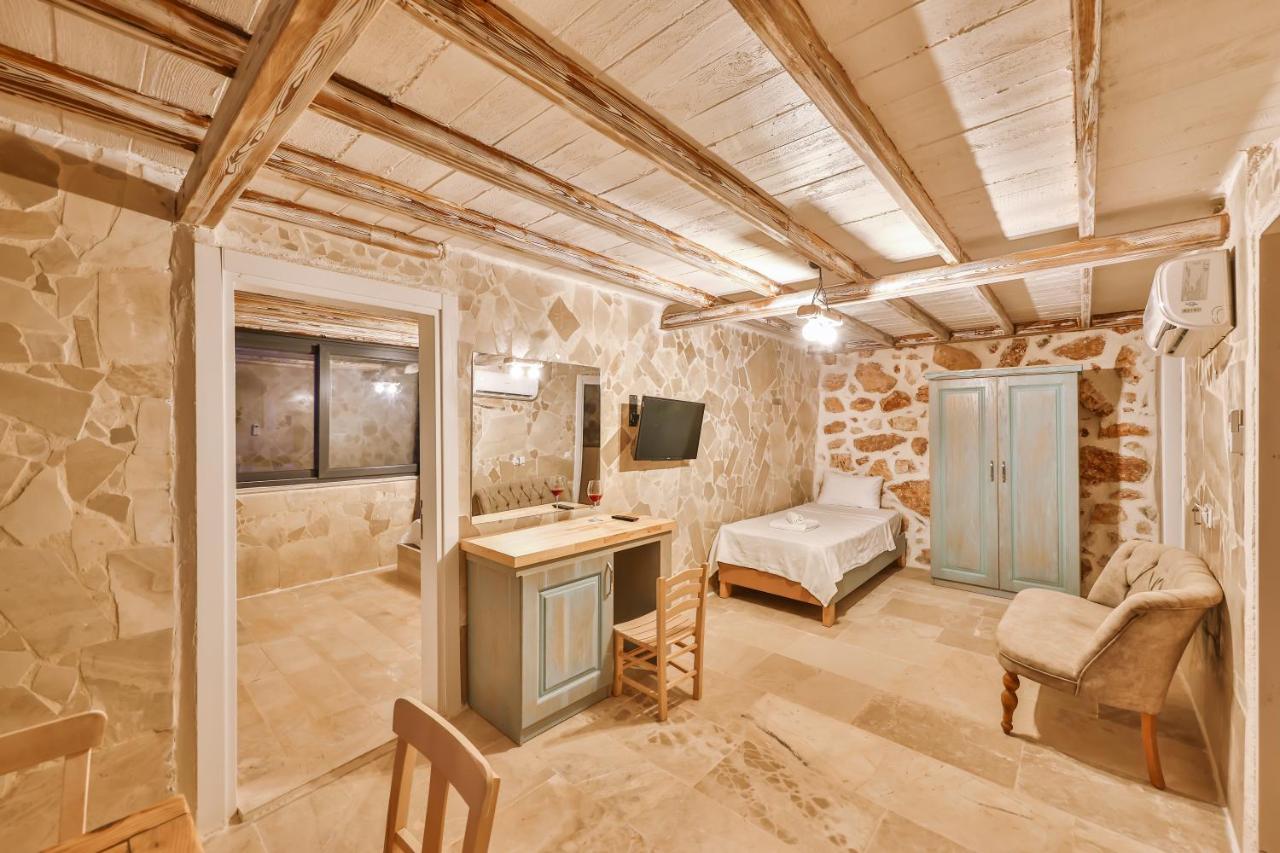 Mojo Sunset Boutique Hotel Kaş Buitenkant foto